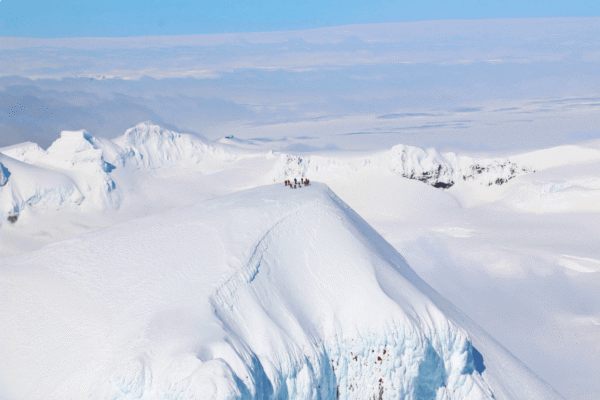 Lagoons, Glaciers & Colorful Mountains Helicopter Tour from Skaftafell