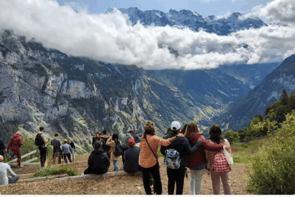 4 Days Swiss Alps Tour: Zermatt, Jungfrau Region and Hidden Gems